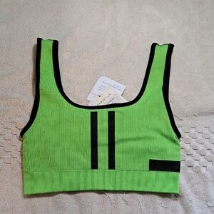 Fabletics..Dakota